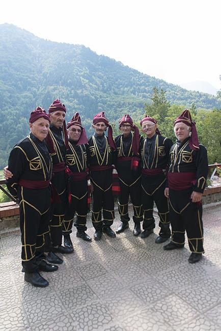 10-Macahel Yaşlılar Korosu.JPG 10-Macahel Yaşlılar Korosu.JPG